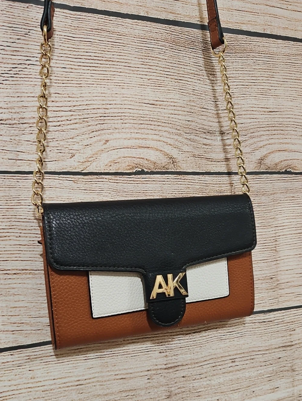 💟 Anne Klein Accent Brown and Black Small Crossbody Bag
